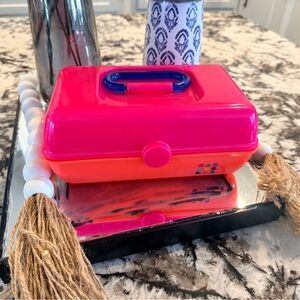 Caboodles Pretty in Petite Pink & Orange Colors